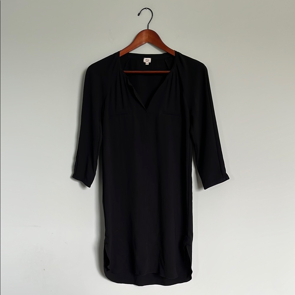 Aritzia Wilfred Black Three-Quarter Sleeve Tunic Dress Classic LBD Minimalist